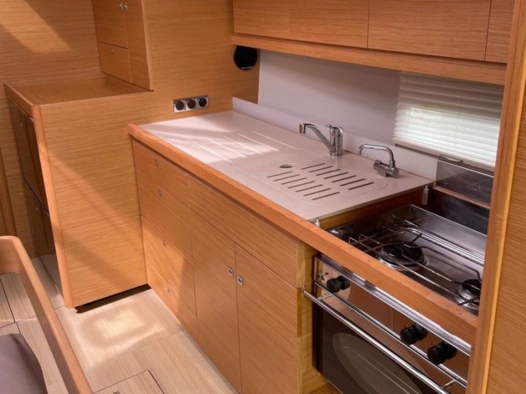 Hire Sailboat Dufour with a boat licence