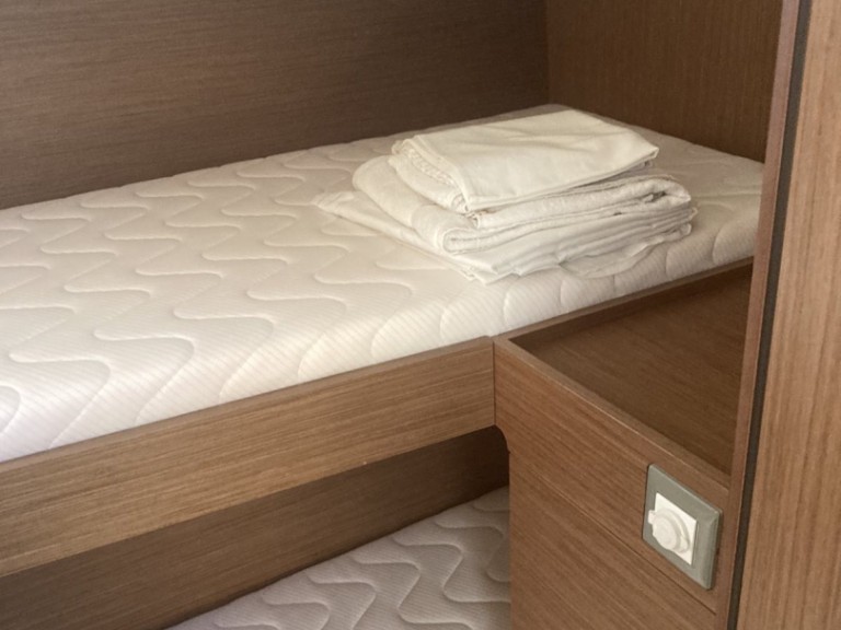 Yacht charter Alimos - Bénéteau Oceanis 46.1 on SamBoat