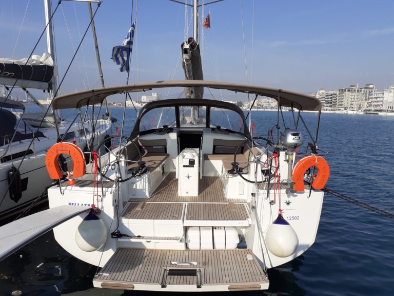 Hire a Jeanneau Sun Odyssey 490 Lefkáda