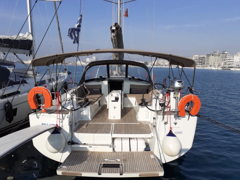 Hire a Jeanneau Sun Odyssey 490 Lefkáda