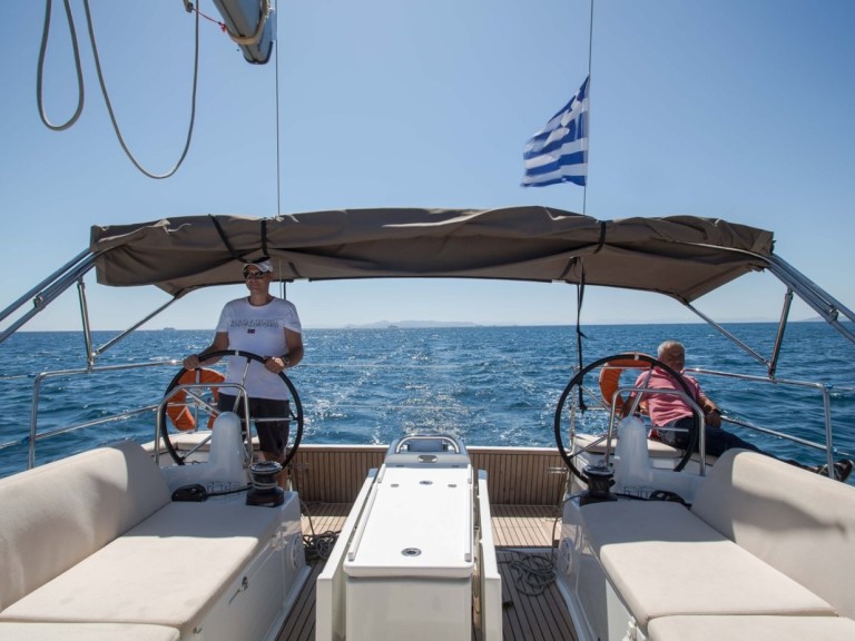 Hire a Jeanneau Sun Odyssey 440 Alimos