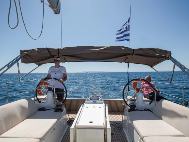 Hire a Jeanneau Sun Odyssey 440 Alimos