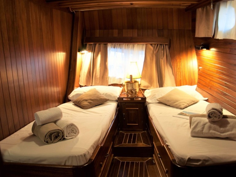 Sailboat hire in Lipari -  Donna Marisa (ex Lady C)