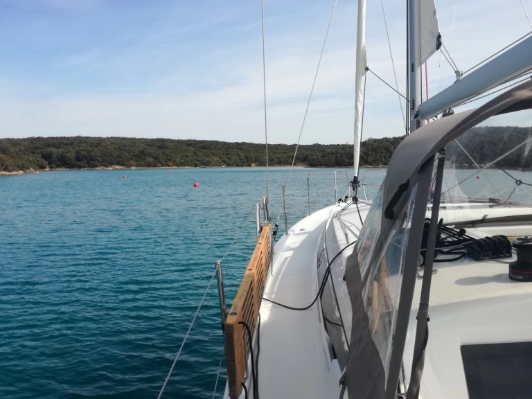 Hire a Jeanneau Sun Odyssey 410 Punat