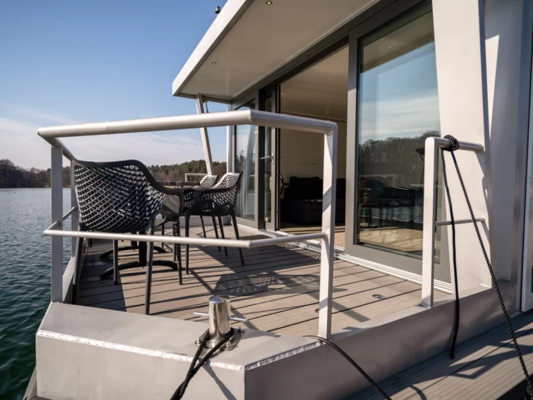 Hire a Hausboot 2.5 für 4 Personen Mirow