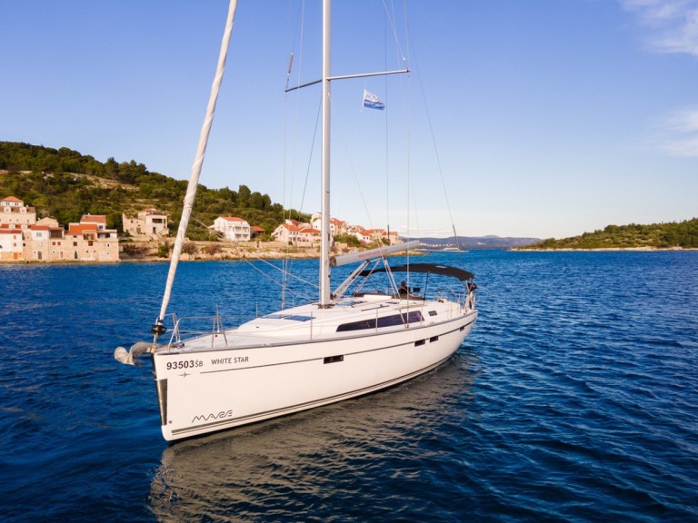 Sailboat to hire Šibenik at the best price