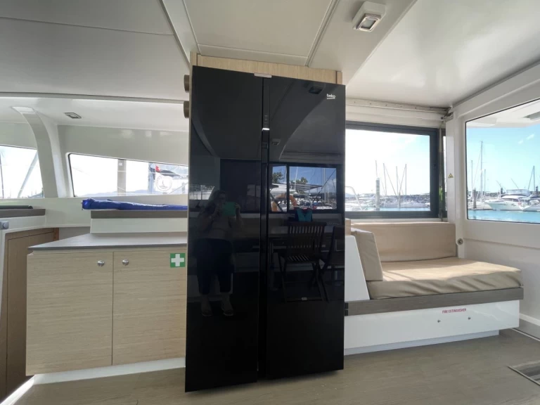 Hire Catamaran with or without skipper Bali Airlie Beach