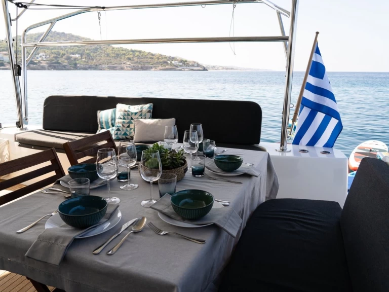 Hire Catamaran with or without skipper Lagoon Piraeus