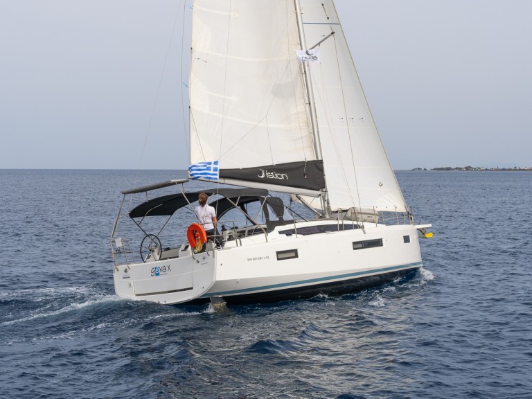 Yacht charter Kos - Jeanneau Sun Odyssey 410 on SamBoat