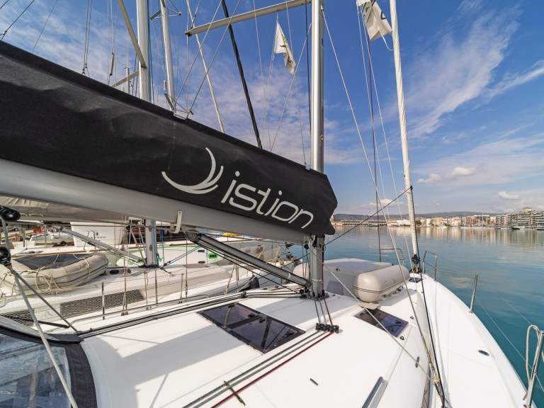 Hire a Jeanneau Sun Odyssey 440 Deme of Volos
