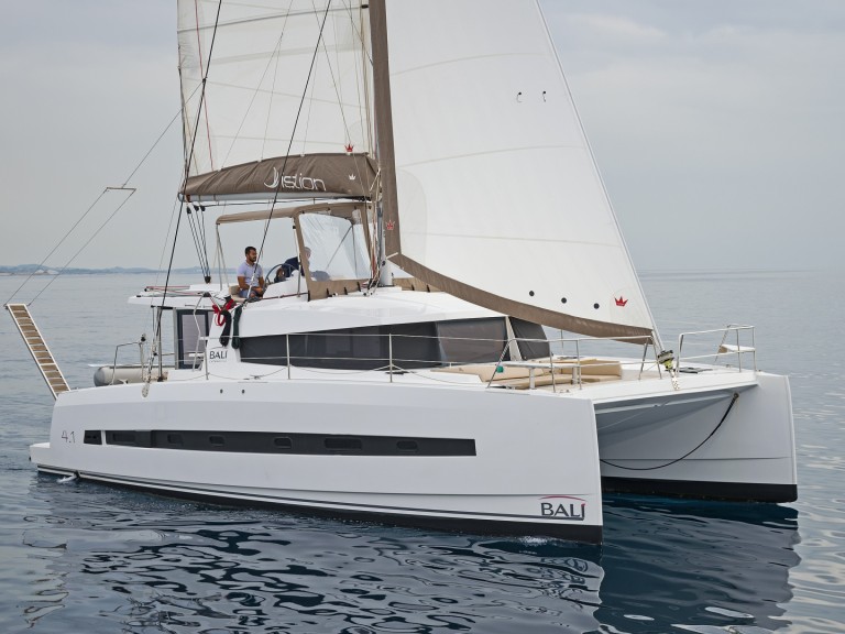 Hire Catamaran Bali Catamarans with a boat licence