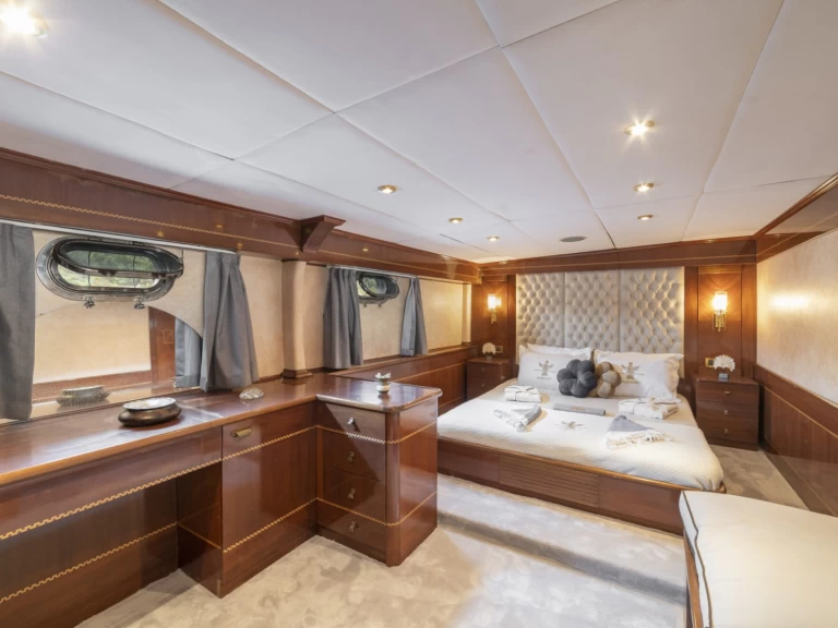 Hire Luxury Yacht with or without skipper lürssen Bodrum