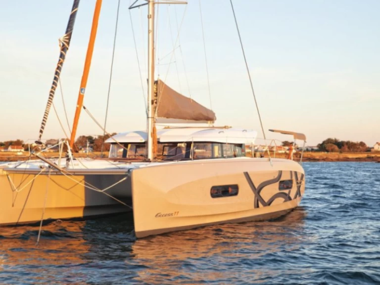 Catamaran hire in Toulon - Excess Excess 11