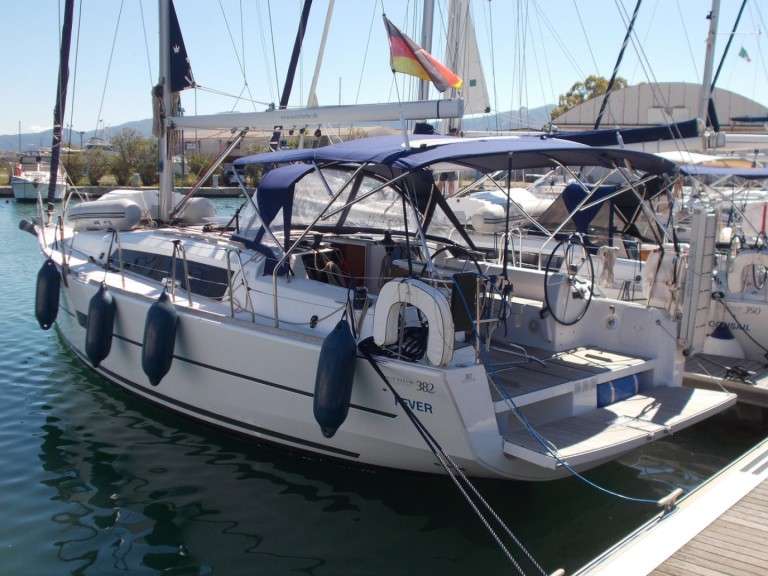 Yacht charter Portoferraio - Dufour Dufour 382 Grand Large on SamBoat