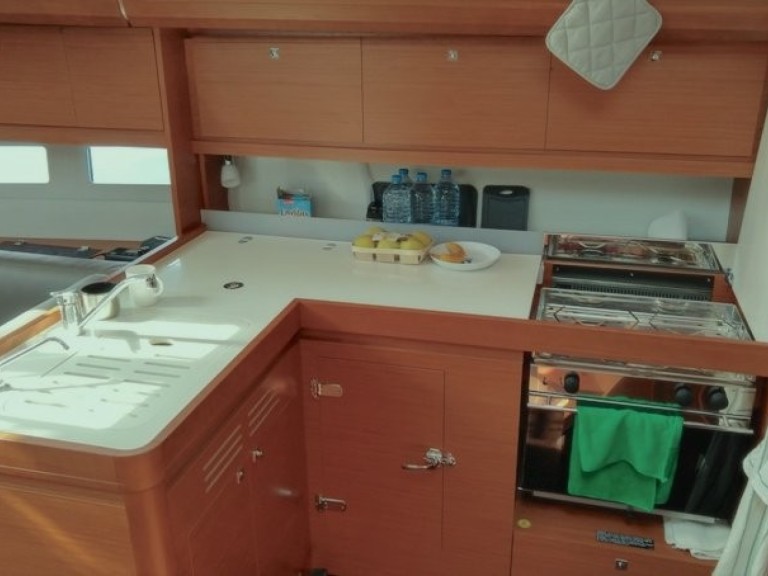 Hire a Dufour Dufour 412 Portoferraio