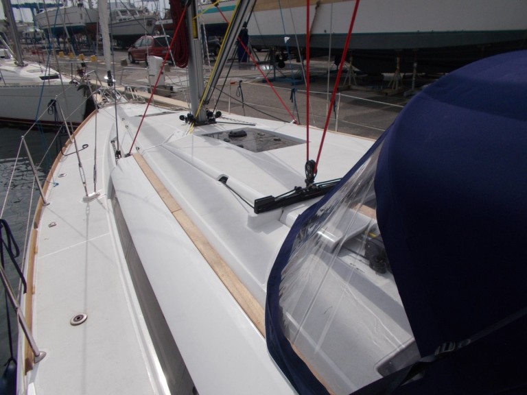 Sailboat hire in Golfo Aranci - Jeanneau Sun Odyssey 419