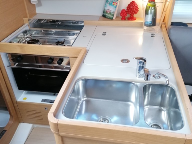 Yacht hire Capo d'Orlando cheap Dufour 360 Grand Large