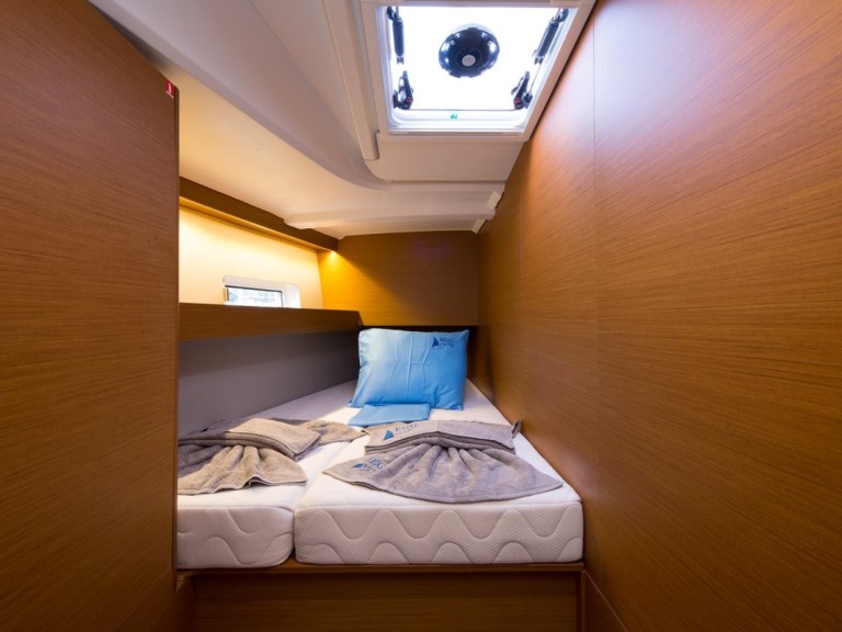 Jeanneau Sun Odyssey 490 charter bareboat or skippered in  Göcek