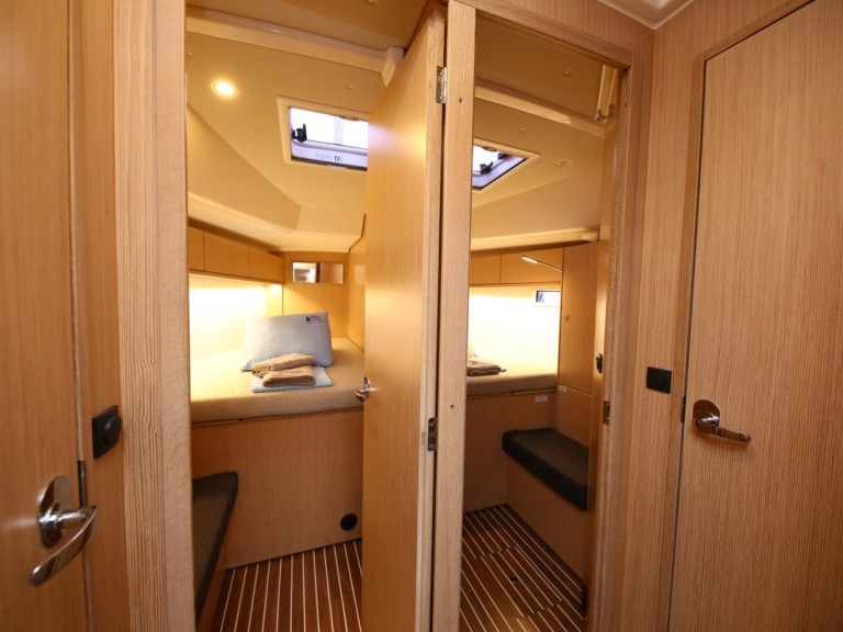 Sailboat to hire Göcek at the best price