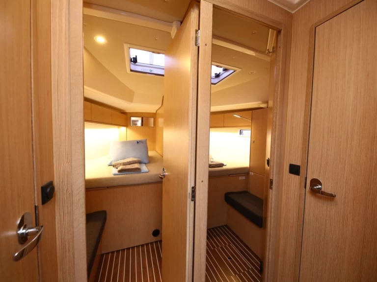 Sailboat to hire Göcek at the best price