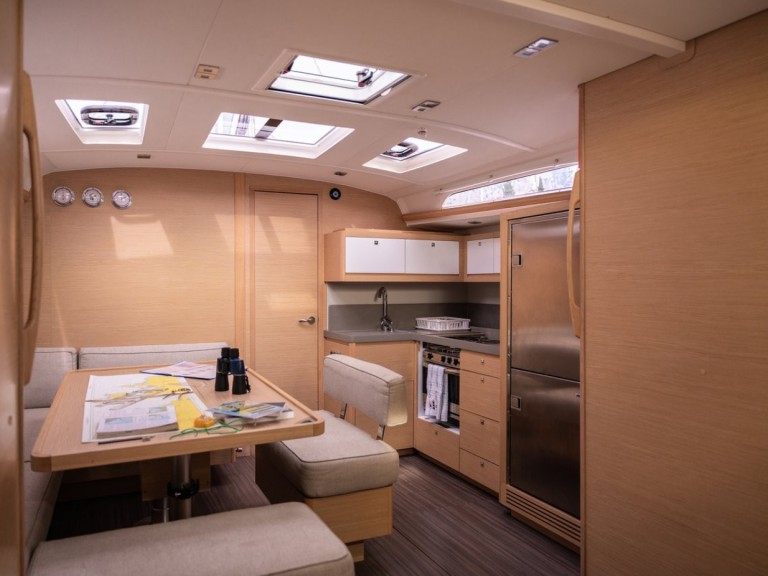 Charter a Dufour Dufour 470 in Göcek on Samboat