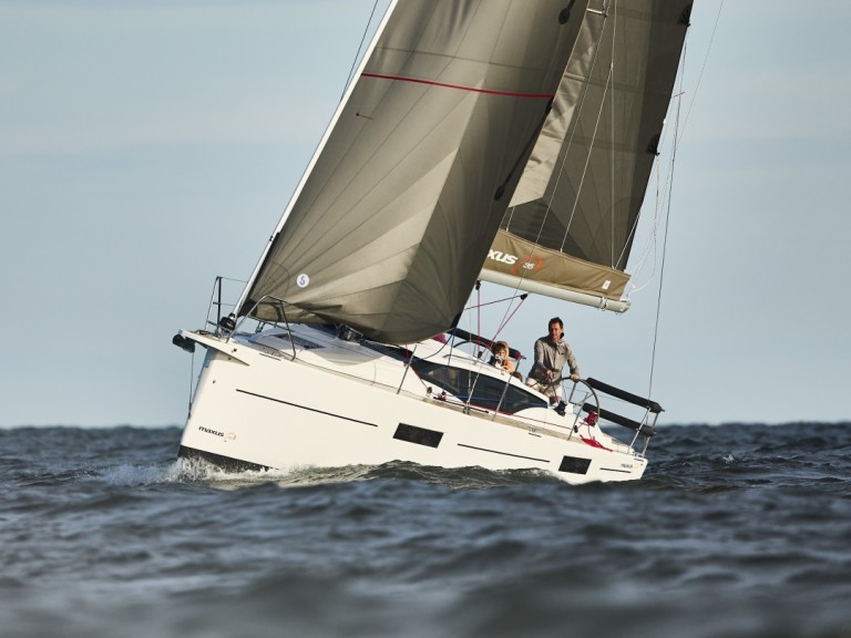 Sailboat hire in Valencia - Northman Maxus 35 (see with our base extra options availability as Air Conditioned)