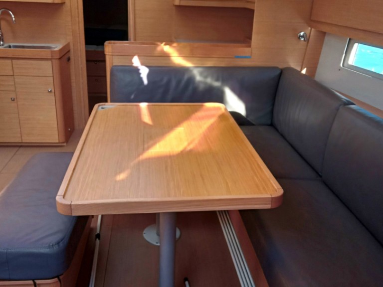 Yacht charter Furnari - Dufour Dufour 460 Grand Large on SamBoat