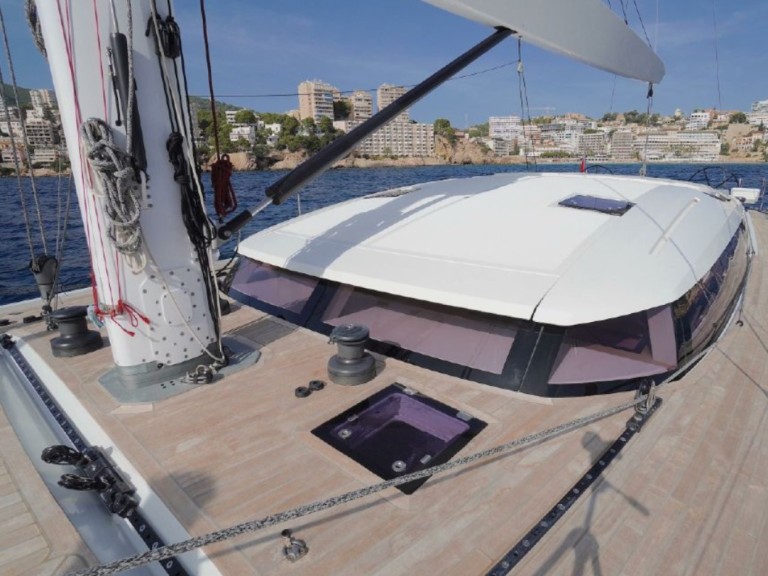 Charter a Cnb-Yachts CNB 76 in Kaštela on Samboat