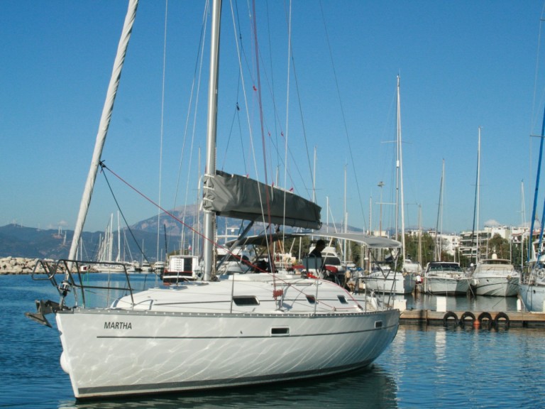 Sailboat to hire Lefkáda at the best price