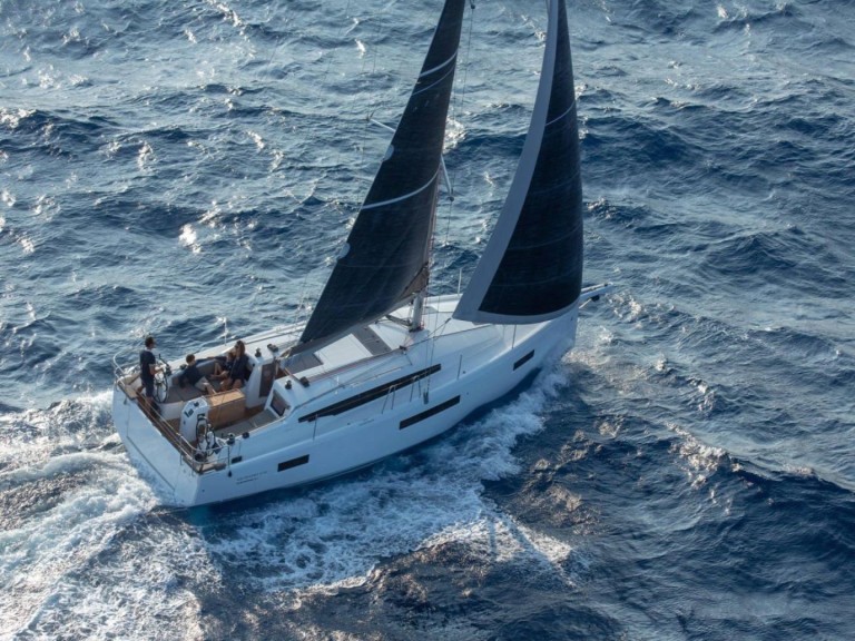 Jeanneau Sun Odyssey 410 charter bareboat or skippered in  Saint-Mandrier-sur-Mer