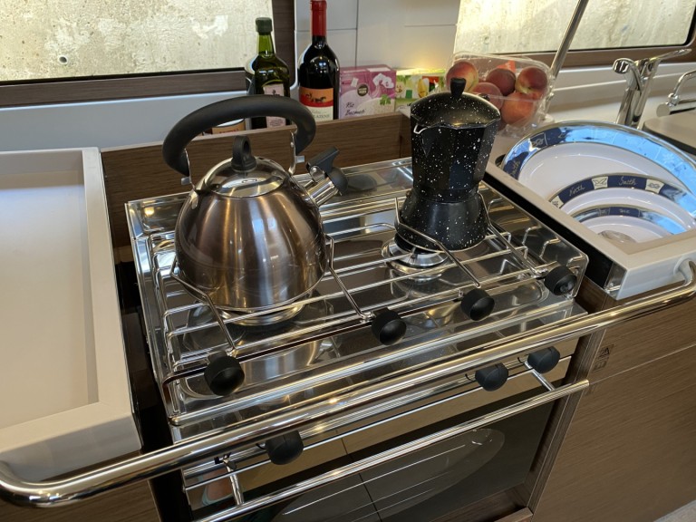 Yacht charter Ibiza Town - Bénéteau Oceanis 46.1 on SamBoat