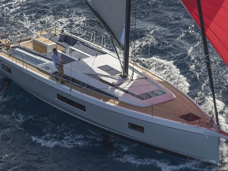 Yacht hire Marmaris cheap Oceanis 51.1