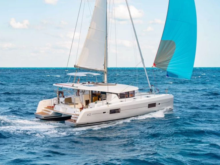 Catamaran hire in Marmaris - Lagoon Lagoon 42