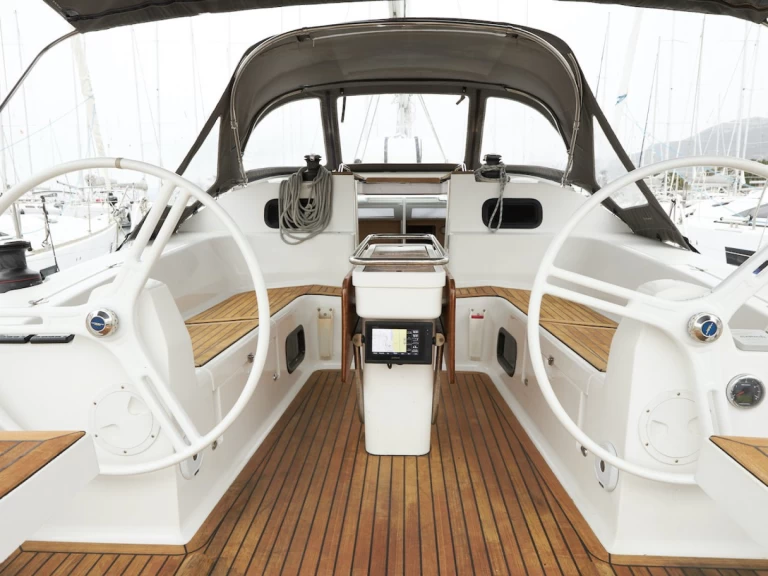 Hire a Elan Impression 45 Kaštela