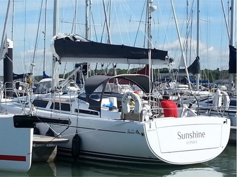 Hire a Hanse Hanse 345 Alimos