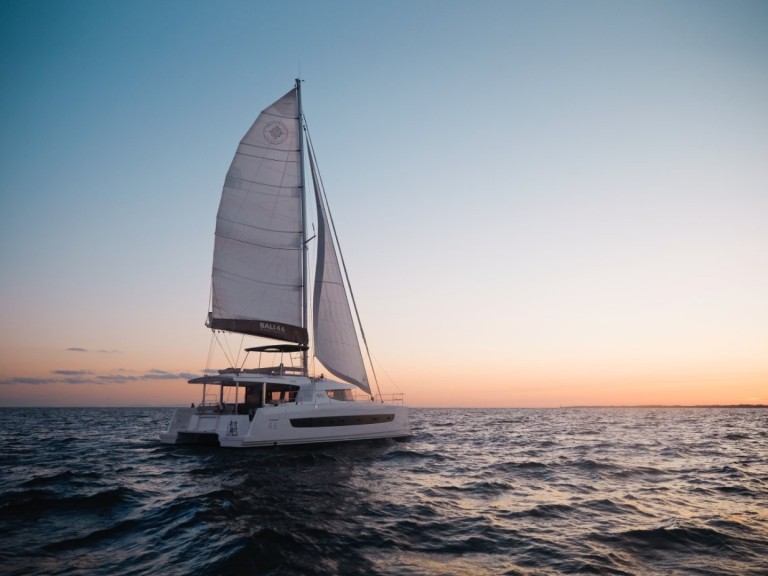 Hire Catamaran Bali with a boat licence