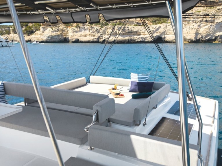 Catamaran to hire Pirovac at the best price