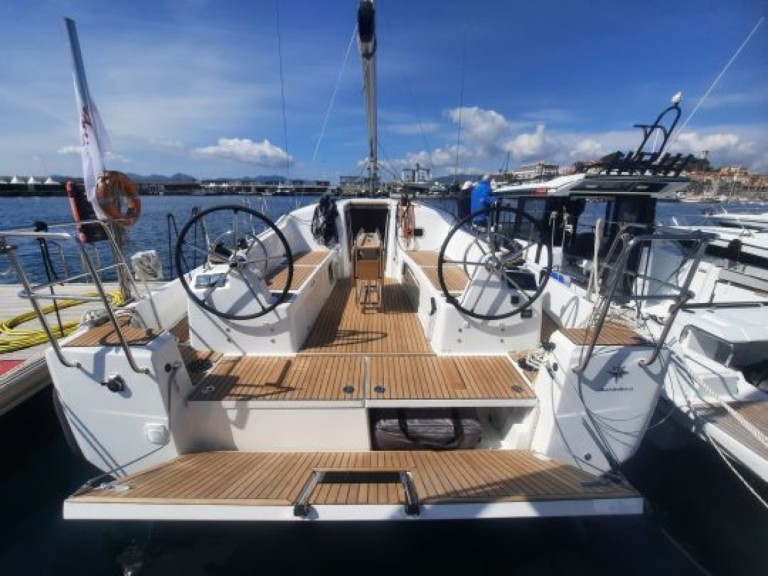 Jeanneau Sun Odyssey 380 charter bareboat or skippered in  Arzon