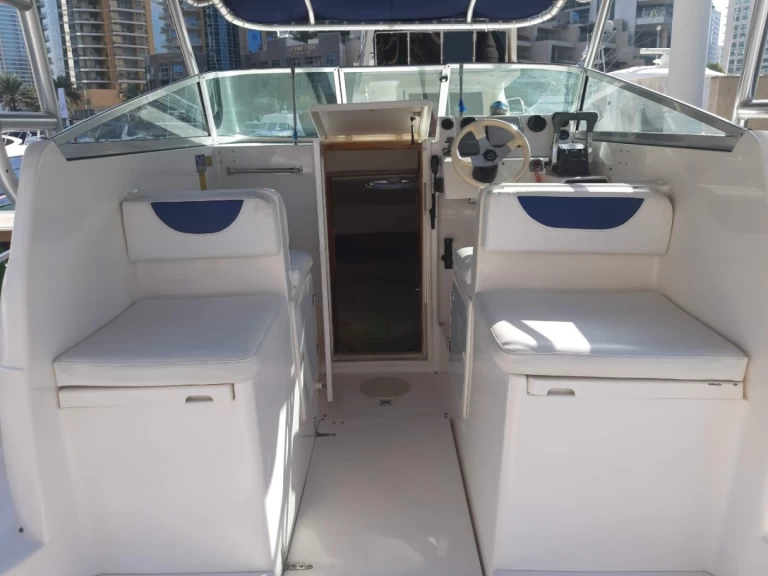 Yacht hire Dubai Marina cheap 33