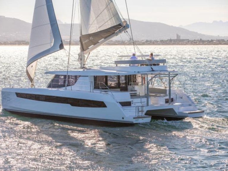 Hire Catamaran Leopard Catamarans / Robertson & Caine with a boat licence