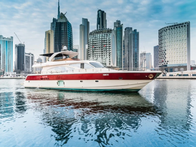 Luxury Yacht hire in Dubai Marina - BIG DADDY 90 FEET
