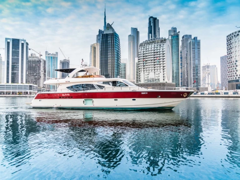 Luxury Yacht hire in Dubai Marina - BIG DADDY 90 FEET