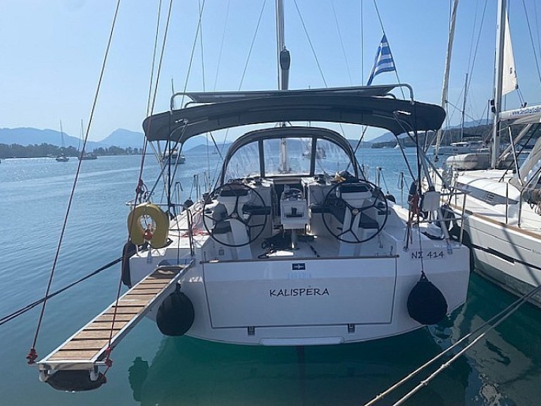 Bavaria Bavaria C42 charter bareboat or skippered in  Alimos