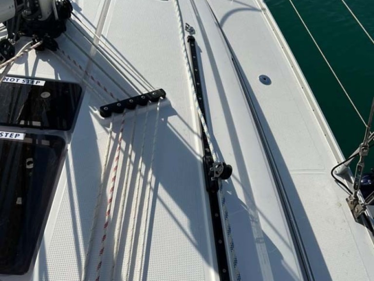 Hire Sailboat with or without skipper Bavaria Trogir