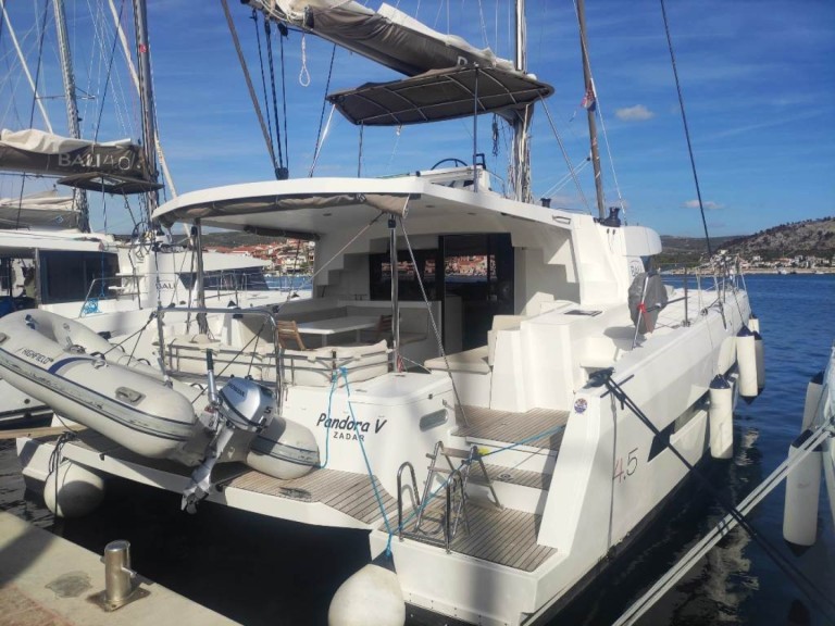 Catamaran hire in Rogoznica - Bali Bali 4.5