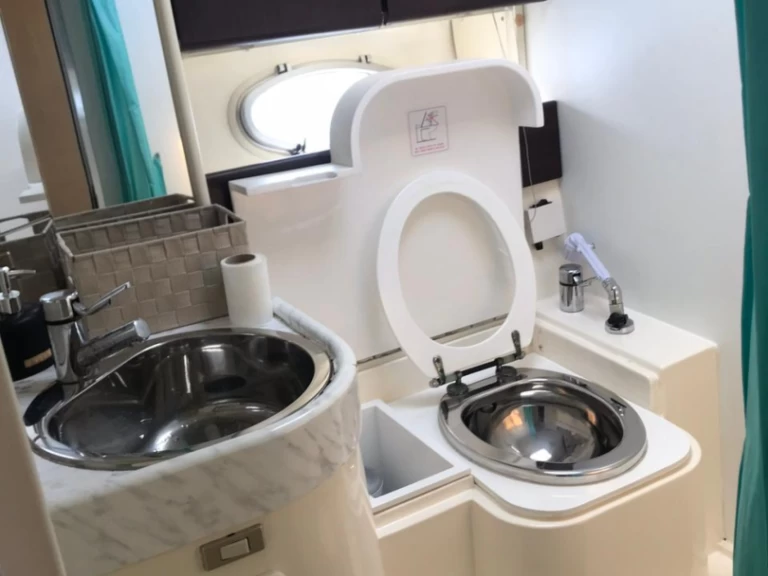 Luxury Yacht hire in Ornos - Cranchi Mediterranee 44