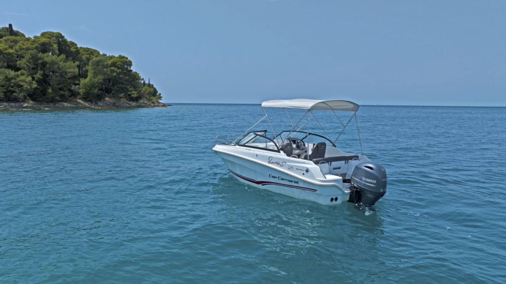 Yacht charter Rovinj - Jeanneau Cap Camarat 5.5 BR on SamBoat