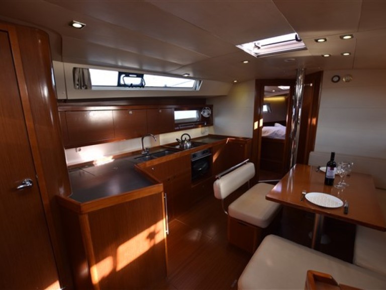 Bénéteau Oceanis 45 charter bareboat or skippered in  Volos