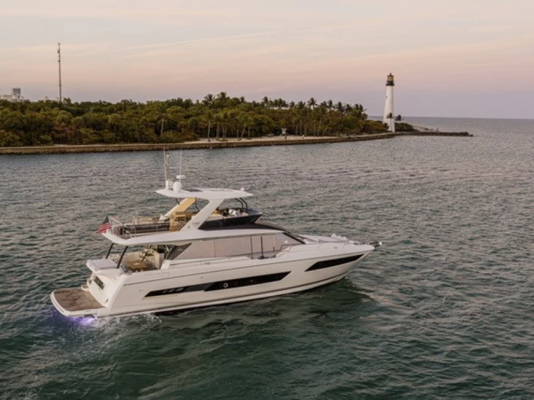 Prestige Yachts Prestige 690 charter bareboat or skippered in  Zadar