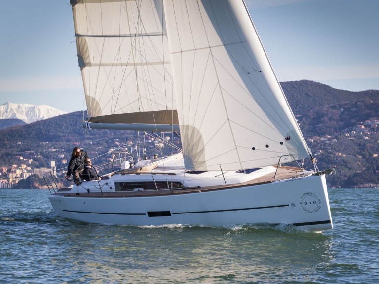 Hire Sailboat with or without skipper 74 Arzon